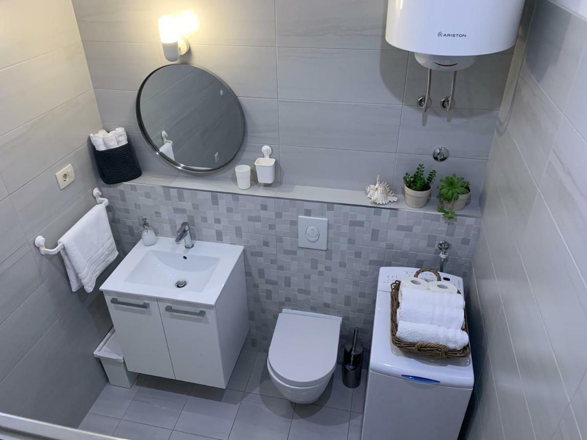Apartamento 17 Pines Makarska Exterior foto