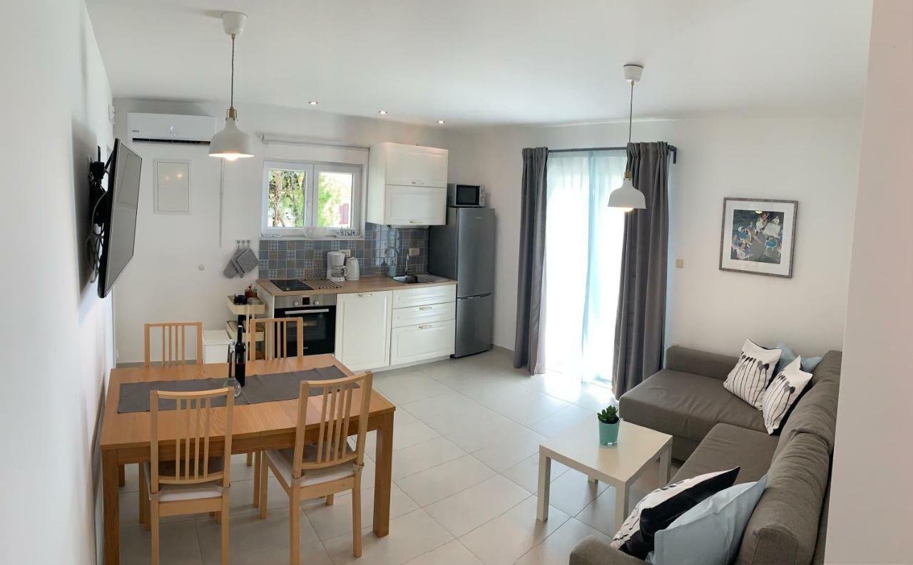 Apartamento 17 Pines Makarska Exterior foto